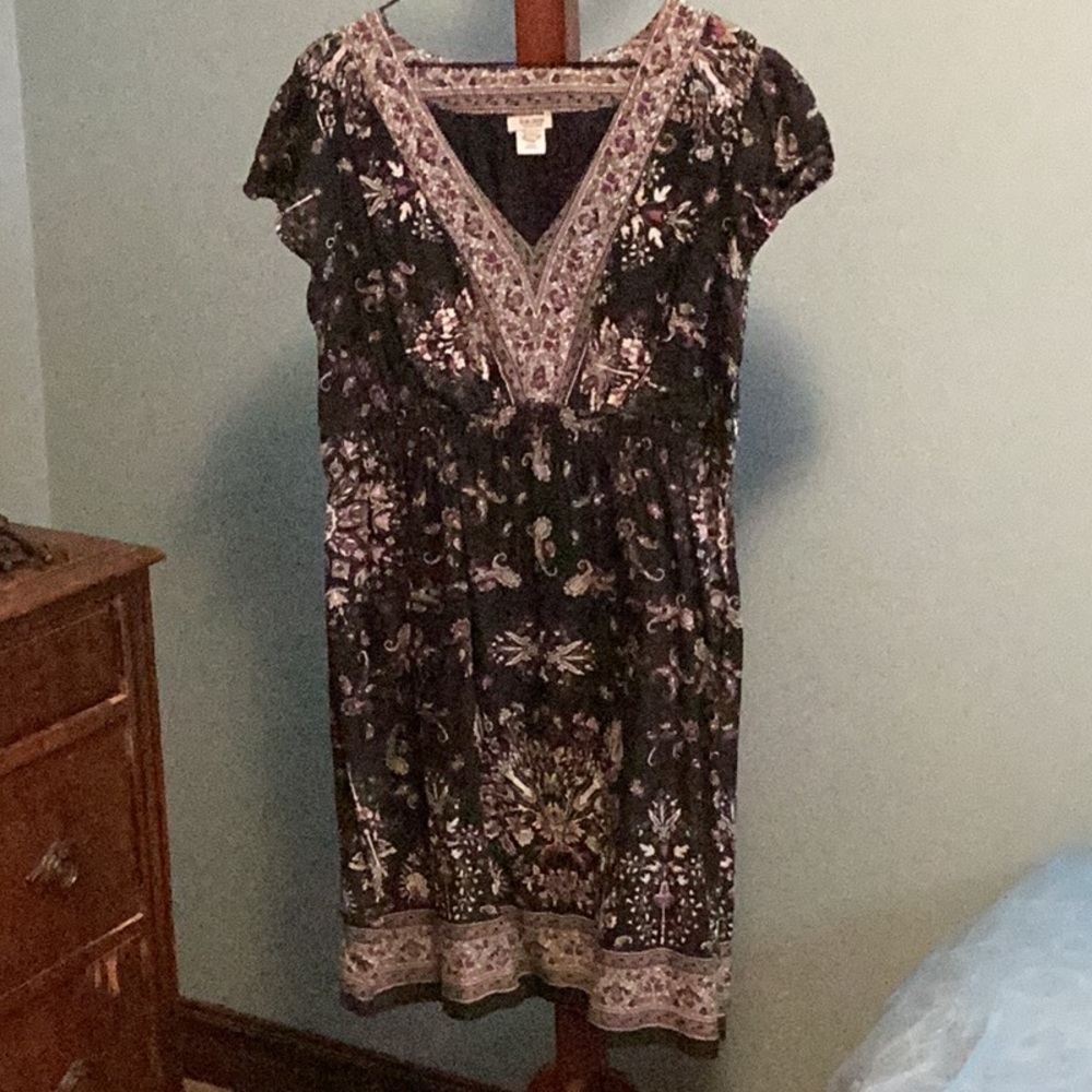 Floral V-Neck Dress - Black and Purple